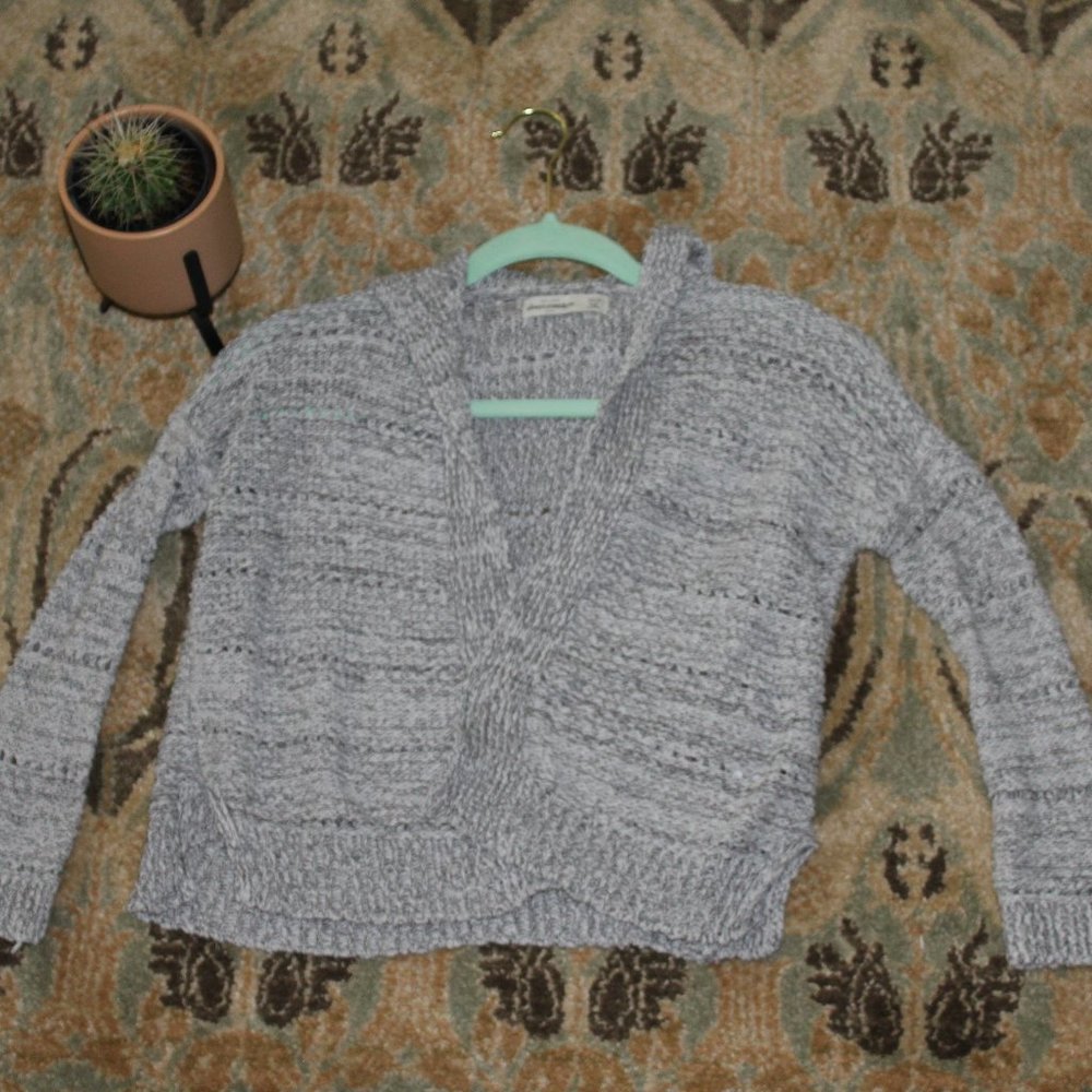 Abercrombie Grey Woven Open Sweater